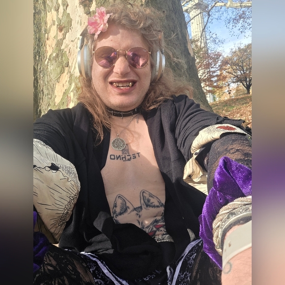 Meet your Posher, Aerith - Picture 7 of 9